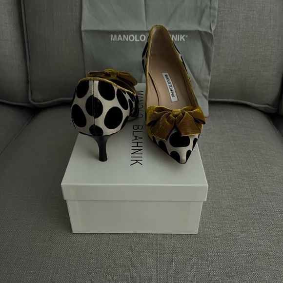 Manila Blahnik Gorina pumps Fabric Tricolour Polka Dot Velvet - Picture 2 of 3